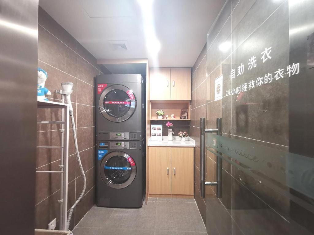 Hanting Express Beijing Sanlitun Екстер'єр фото