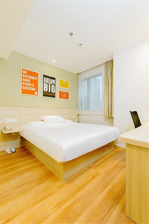 Hanting Express Beijing Sanlitun Екстер'єр фото